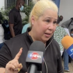 Mujer denuncia que están utilizando tarjetas de crédito de expareja fallecido tras tragedia Jet Set